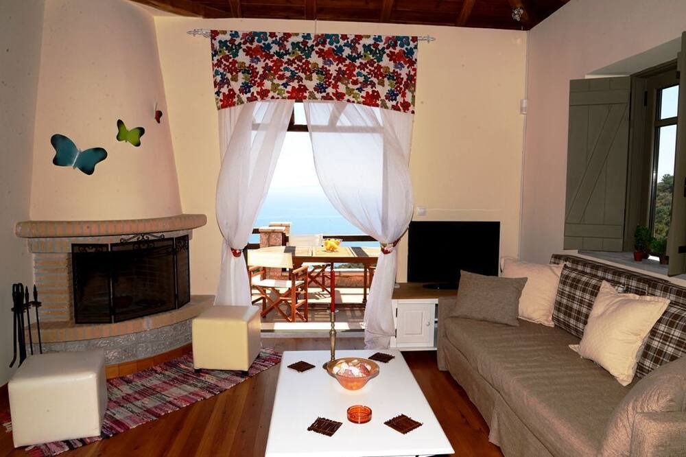 Photo of Livingroom in Livadi