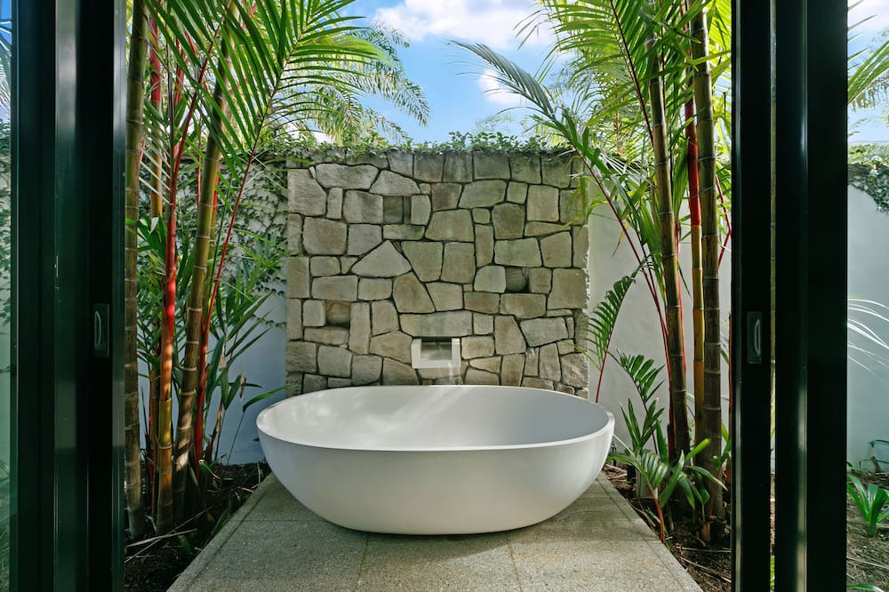 Photo of Bathroom in Palm Cove