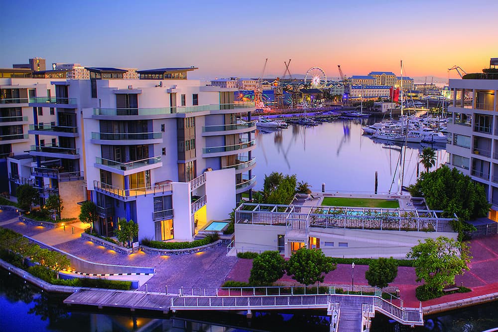 Photo of Outdoor in Victoria and Alfred Waterfront