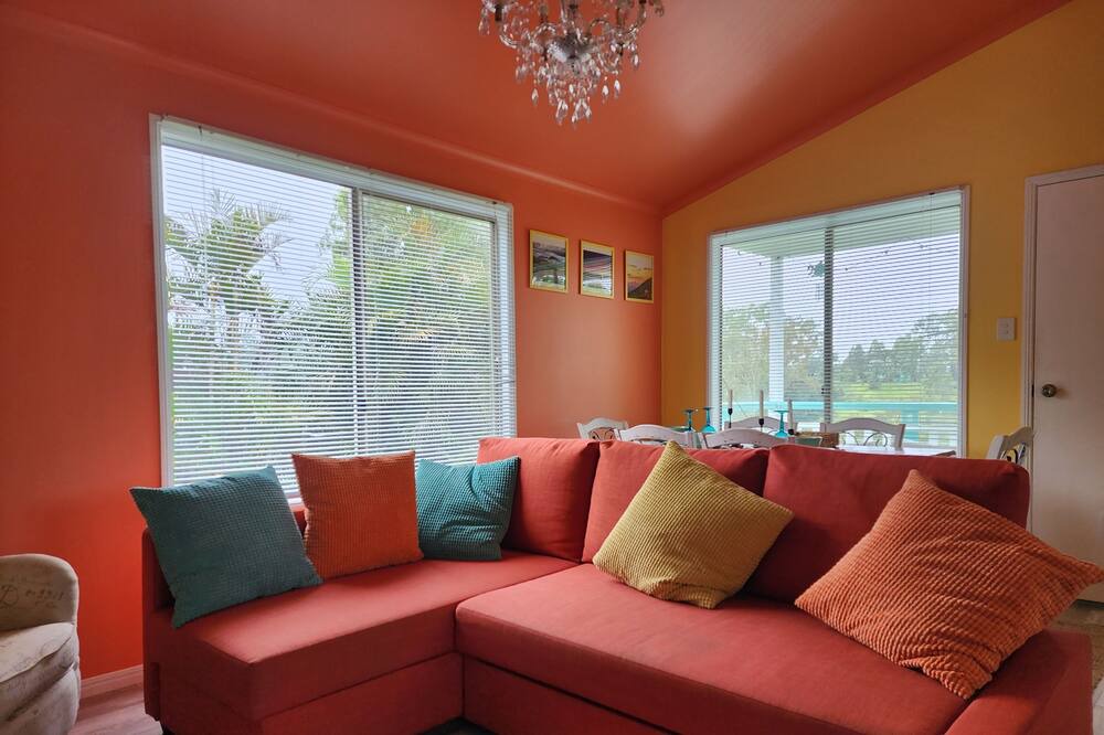 Photo of Livingroom in Lowood