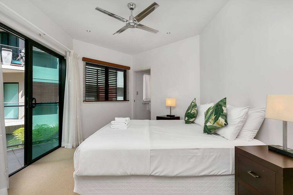 Photo of Bedroom in Yorkeys Knob
