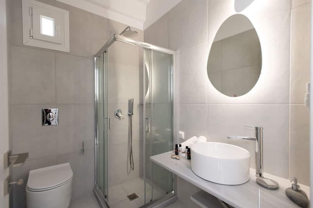 Photo of Bathroom in Glastros