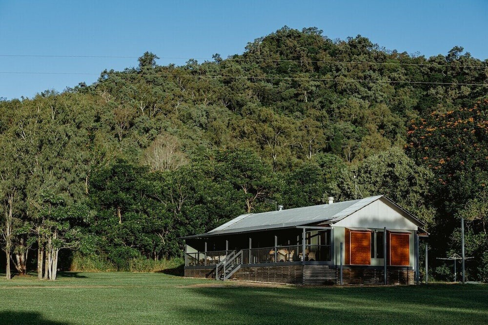 Photo of Outdoor in Mowbray