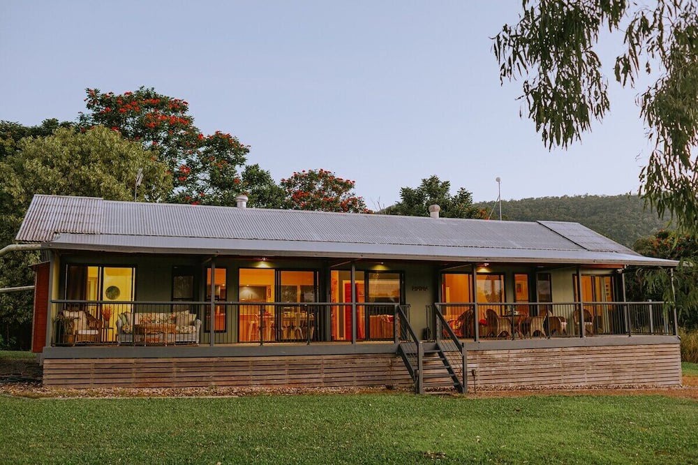 Photo of Outdoor in Mowbray