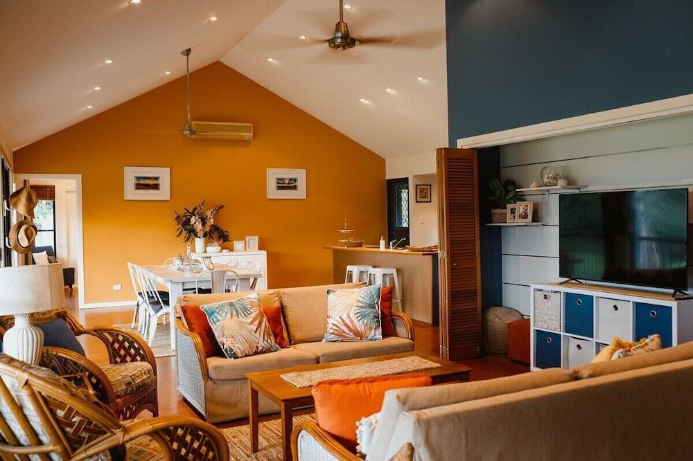 Photo of Livingroom in Mowbray