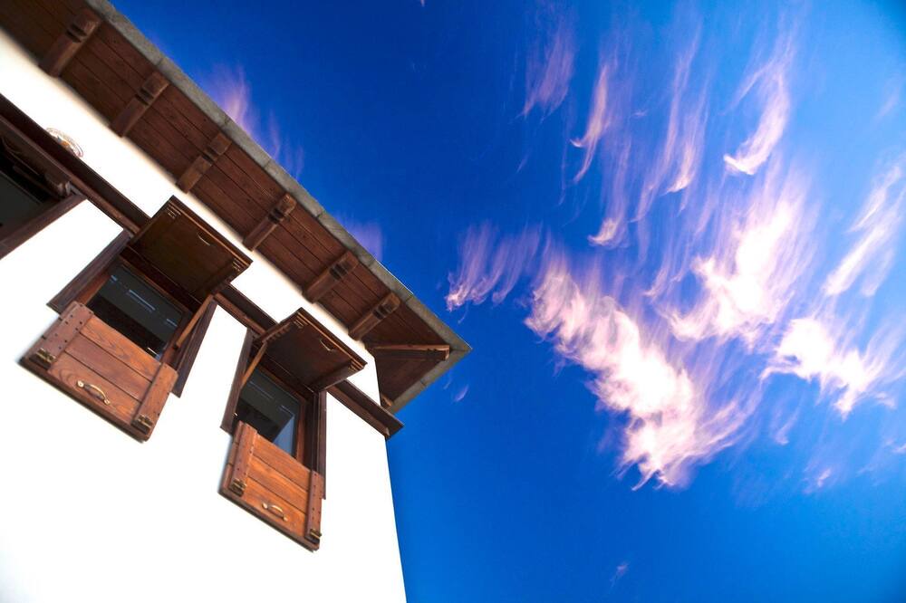 Photo of Outdoor in Artemida
