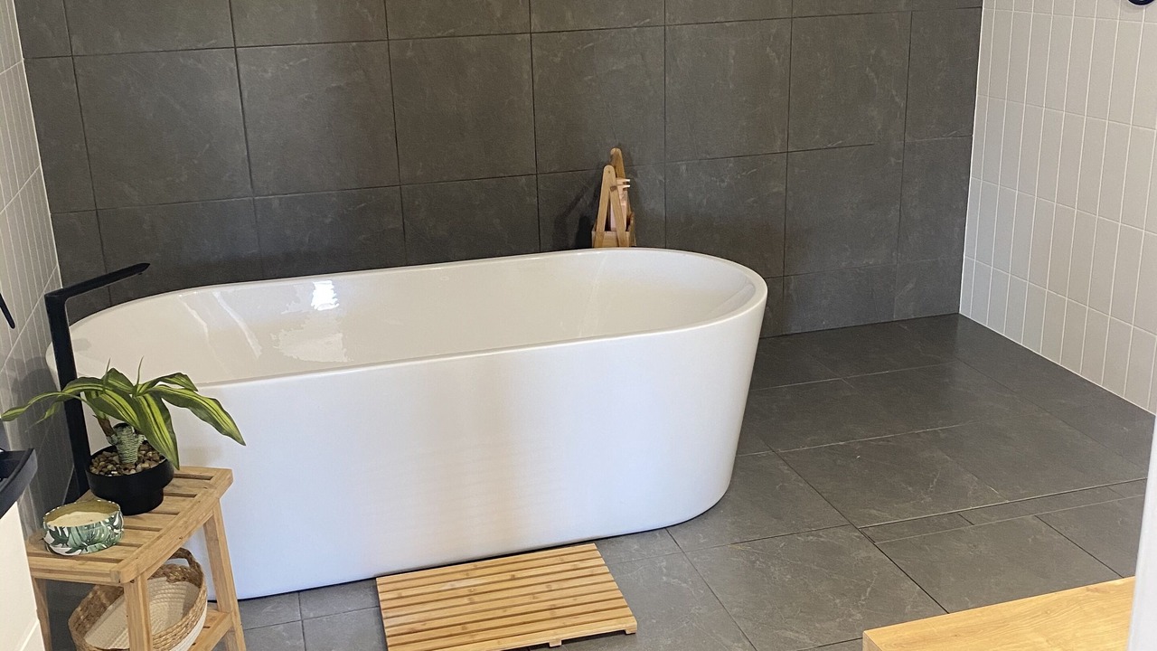Photo of Bathroom in Macalister Range