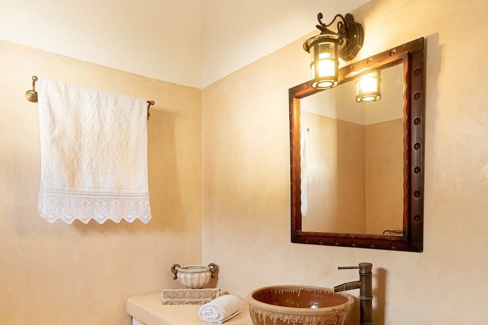Photo of Bathroom in Sitia