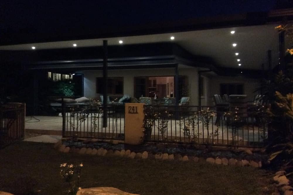 Photo of Patio Balcony in Machans Beach