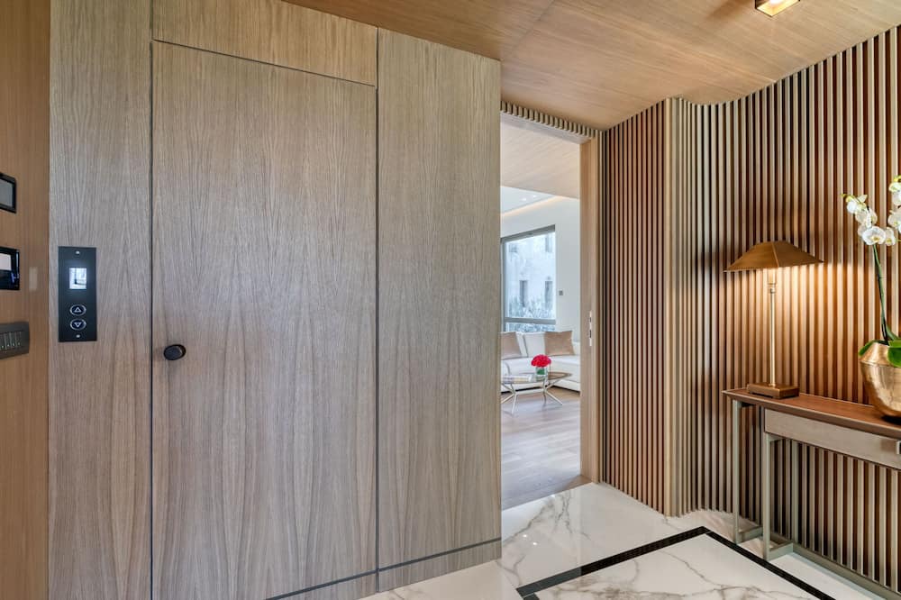 Photo of Bedroom in Mets