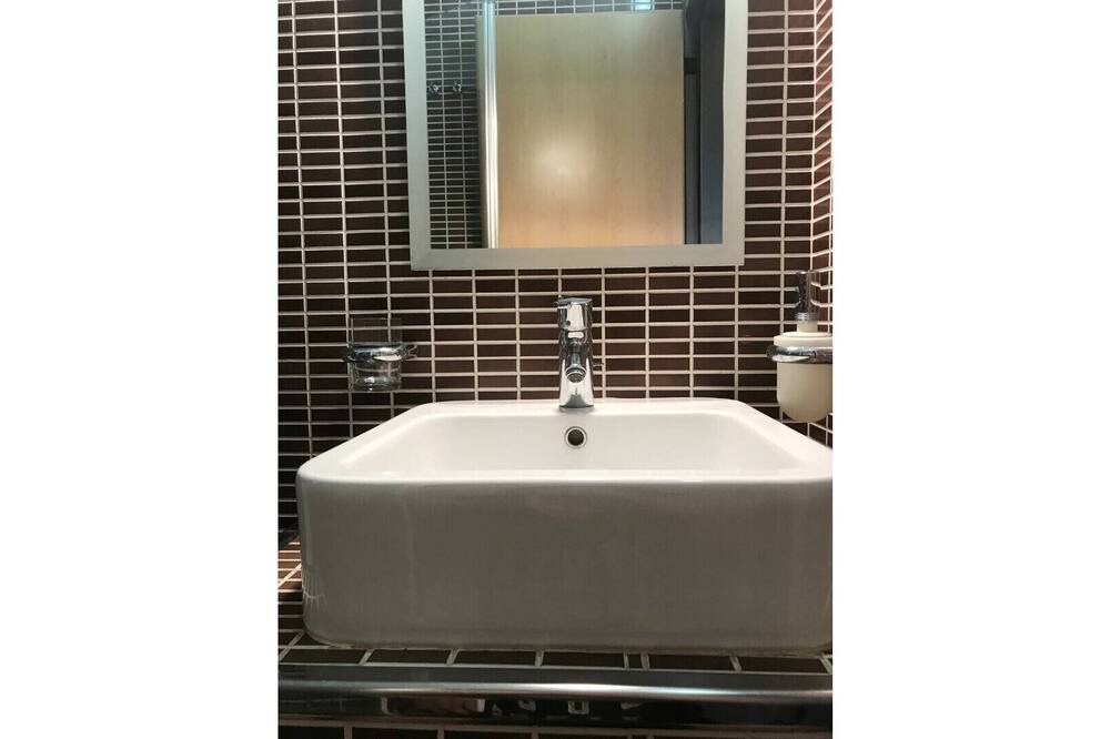 Photo of Bathroom in Schinias