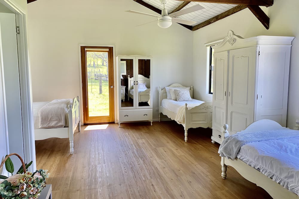 Photo of Bedroom in Coolabine