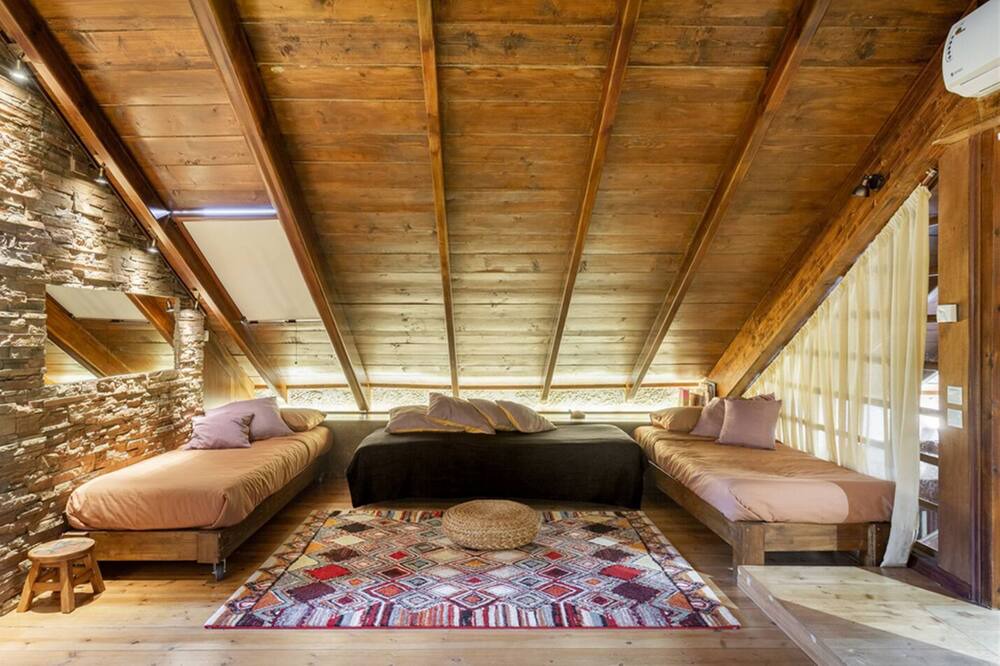 Photo of Bedroom in Nea Makri