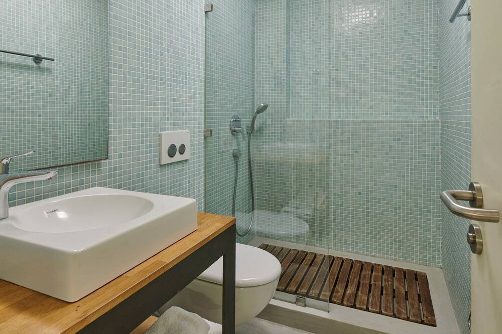 Photo of Bathroom in Kitries