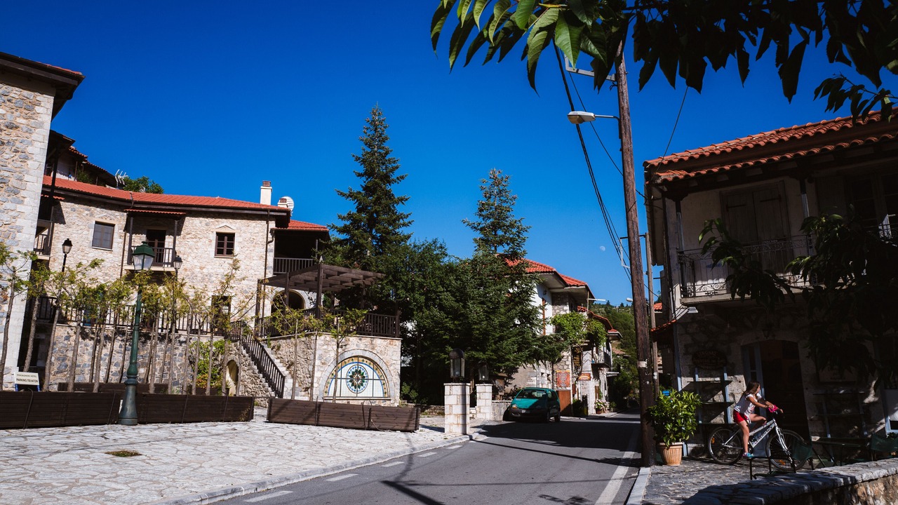 Photo of Outdoor in Trikolonoi