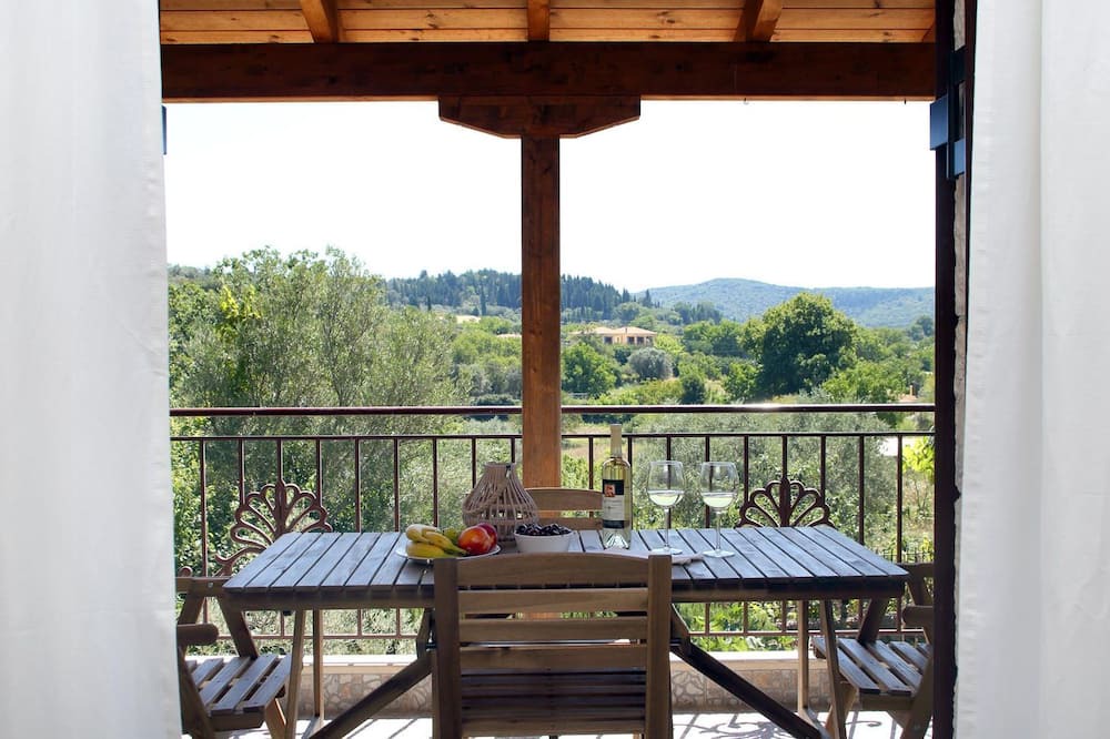 Photo of Patio Balcony in Asprogerakata