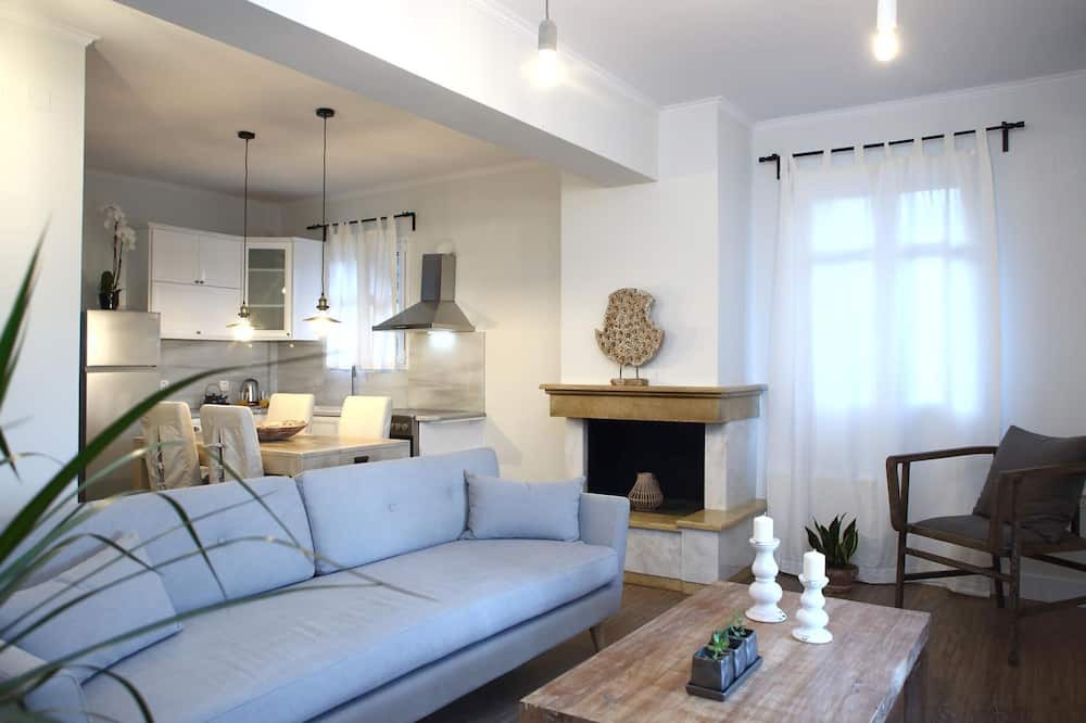 Photo of Livingroom in Asprogerakata