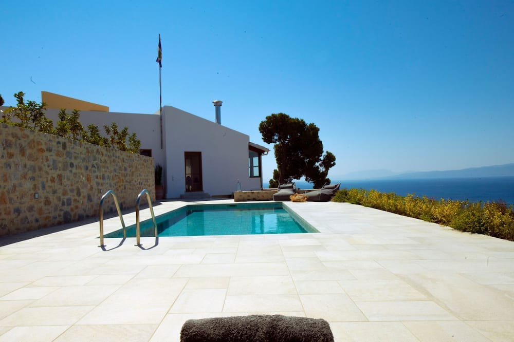 Photo of Outdoor in Agia Paraskevi