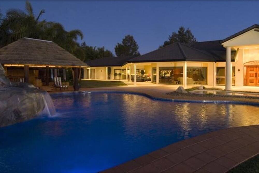 Photo of Outdoor in Helensvale