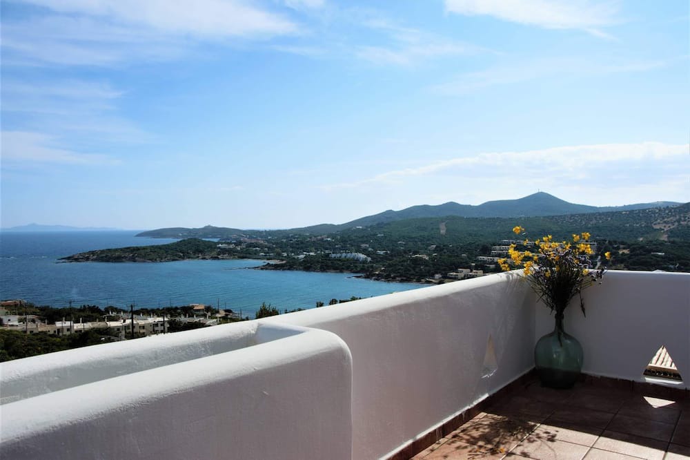 Photo of Patio Balcony in Lavreotiki