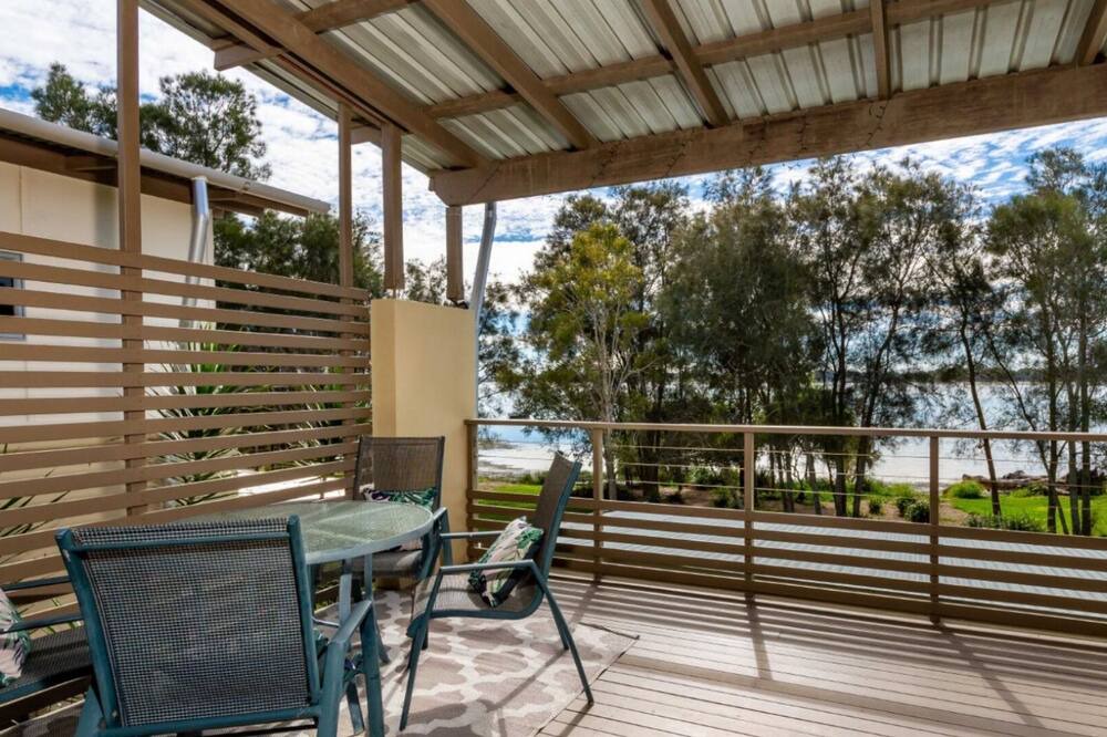 Photo of Outdoor in Sandstone Point
