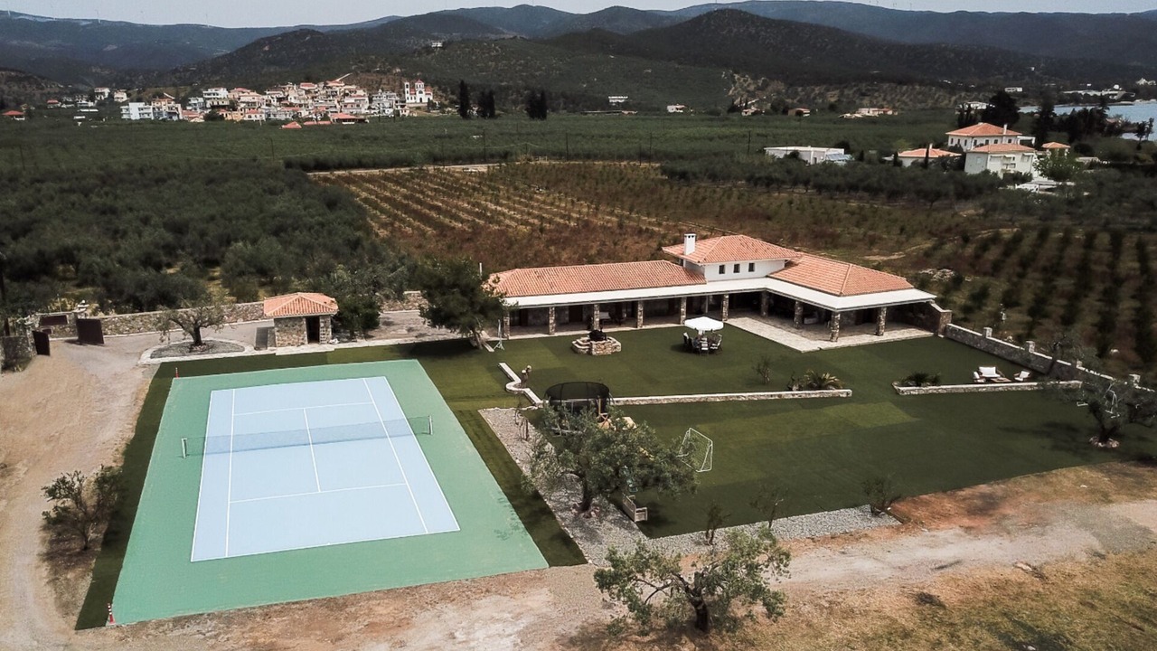 Photo of Outdoor in Plepi