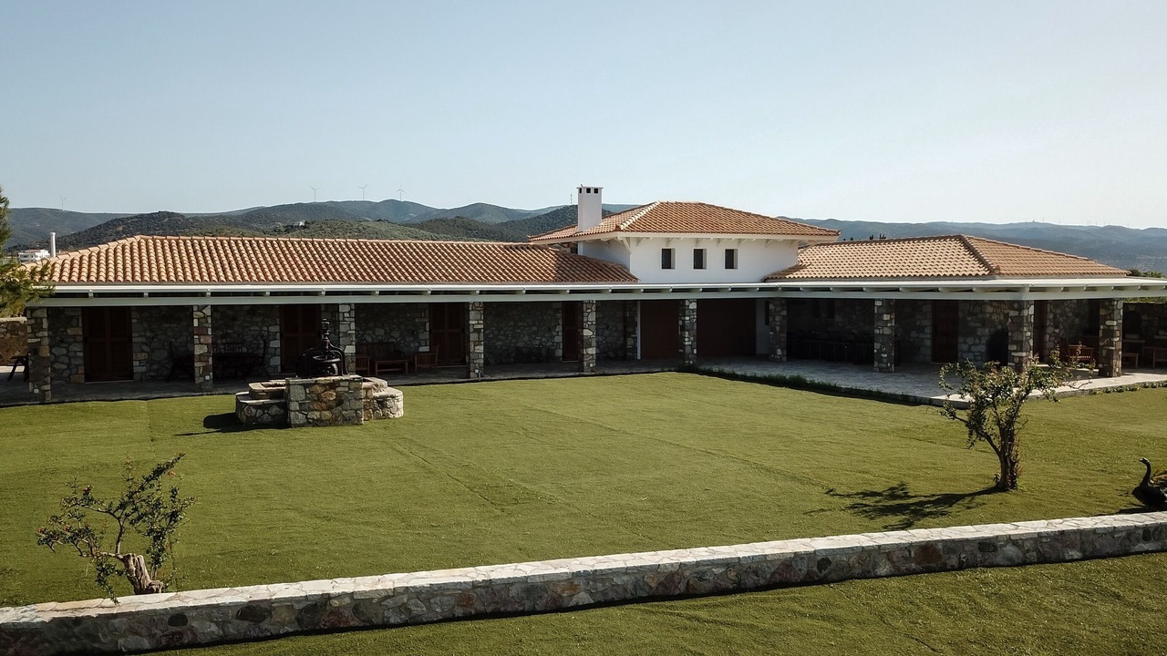 Photo of Outdoor in Plepi