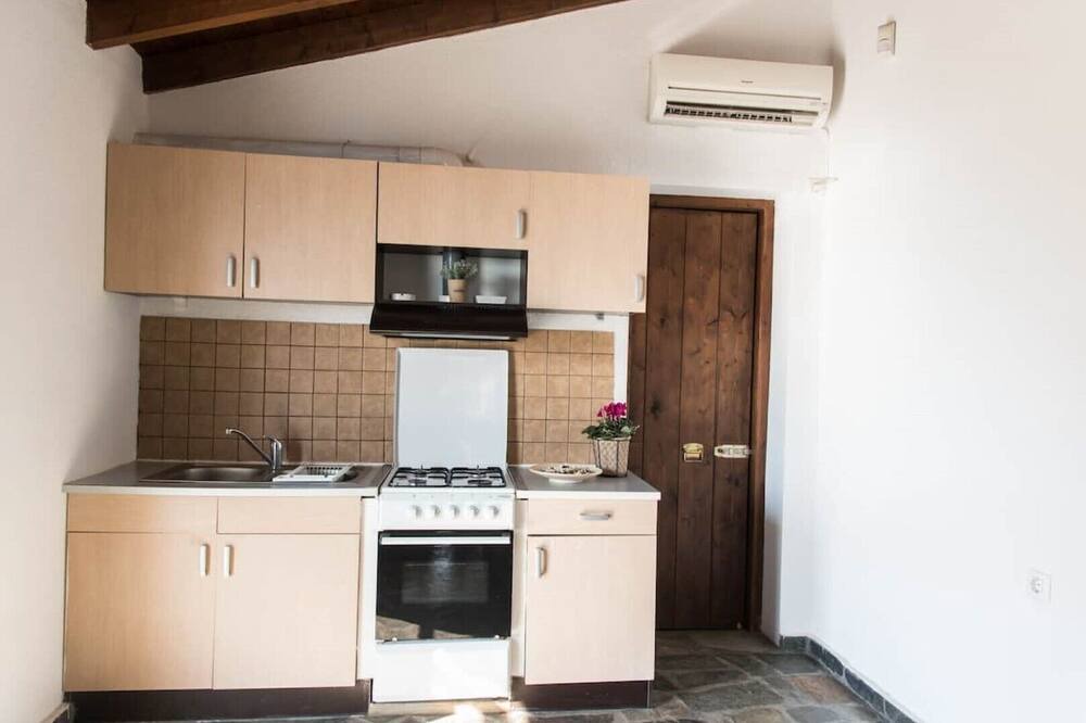 Photo of Kitchen in Phthiotis Region