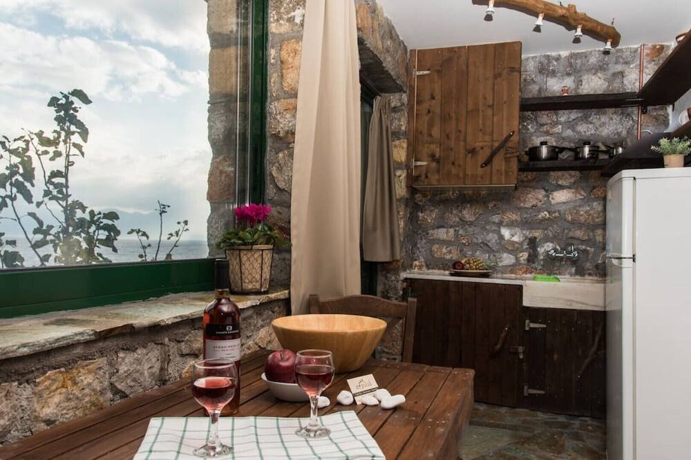 Photo of Kitchen in Phthiotis Region