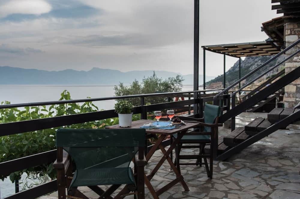 Photo of Patio Balcony in Phthiotis Region