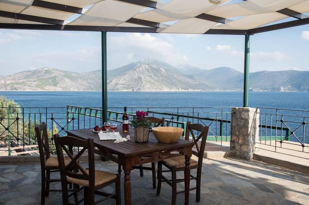 Photo of Patio Balcony in Phthiotis Region