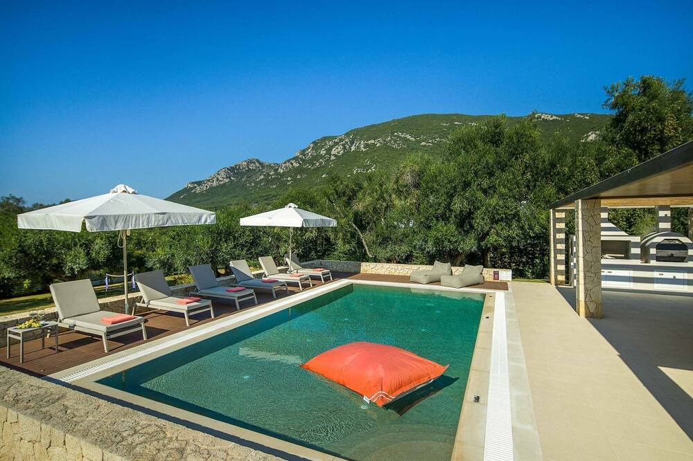 Photo of Outdoor in Chalikounas