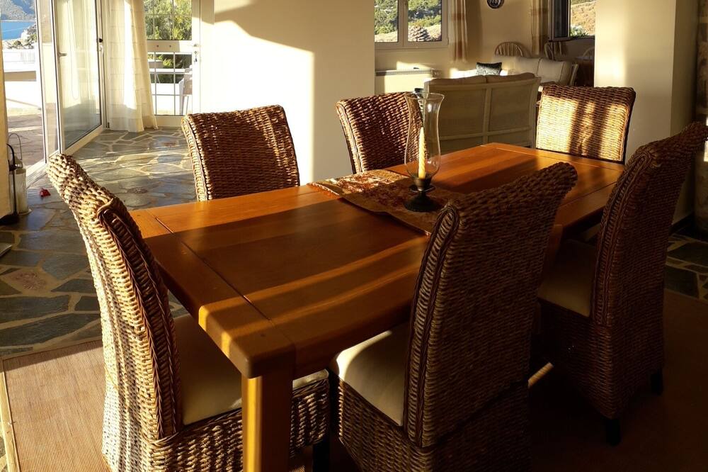 Photo of Kitchen in Platistomo