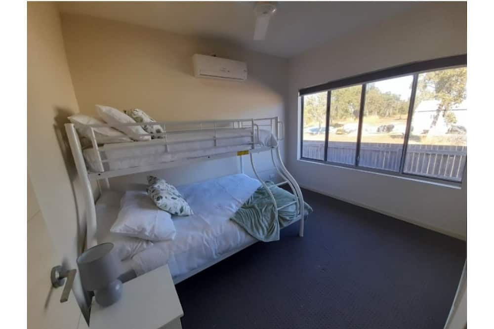 Photo of Bedroom in Midge Point