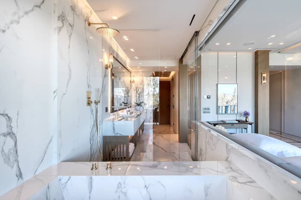 Photo of Bathroom in Mets