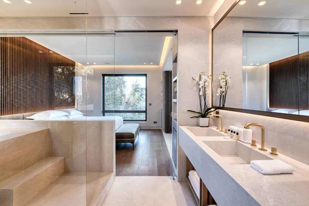Photo of Bathroom in Mets