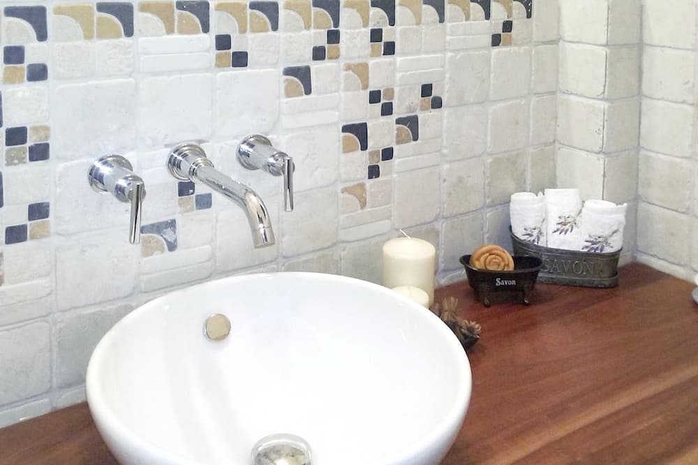 Photo of Bathroom in Tsagarada