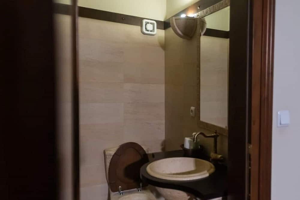 Photo of Bathroom in Karpenisi