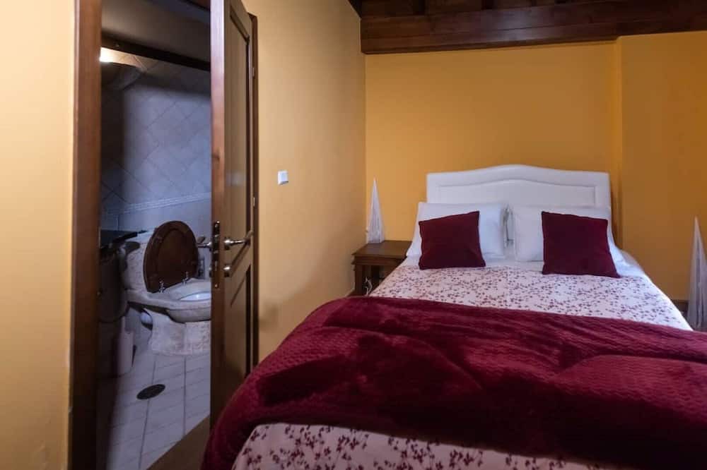 Photo of Bedroom in Karpenisi