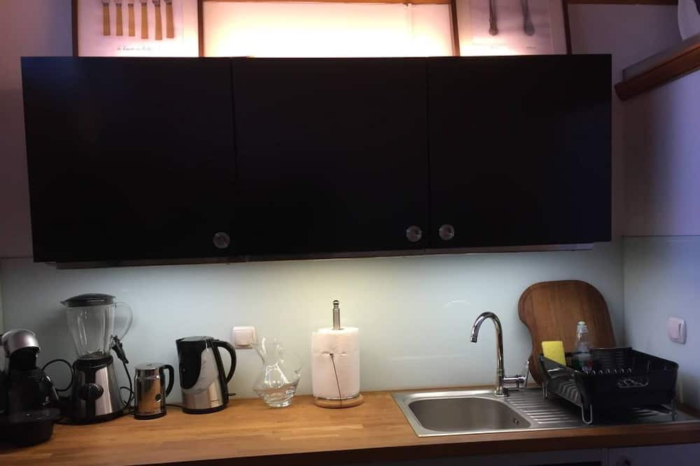 Photo of Kitchen in Kolokinthou