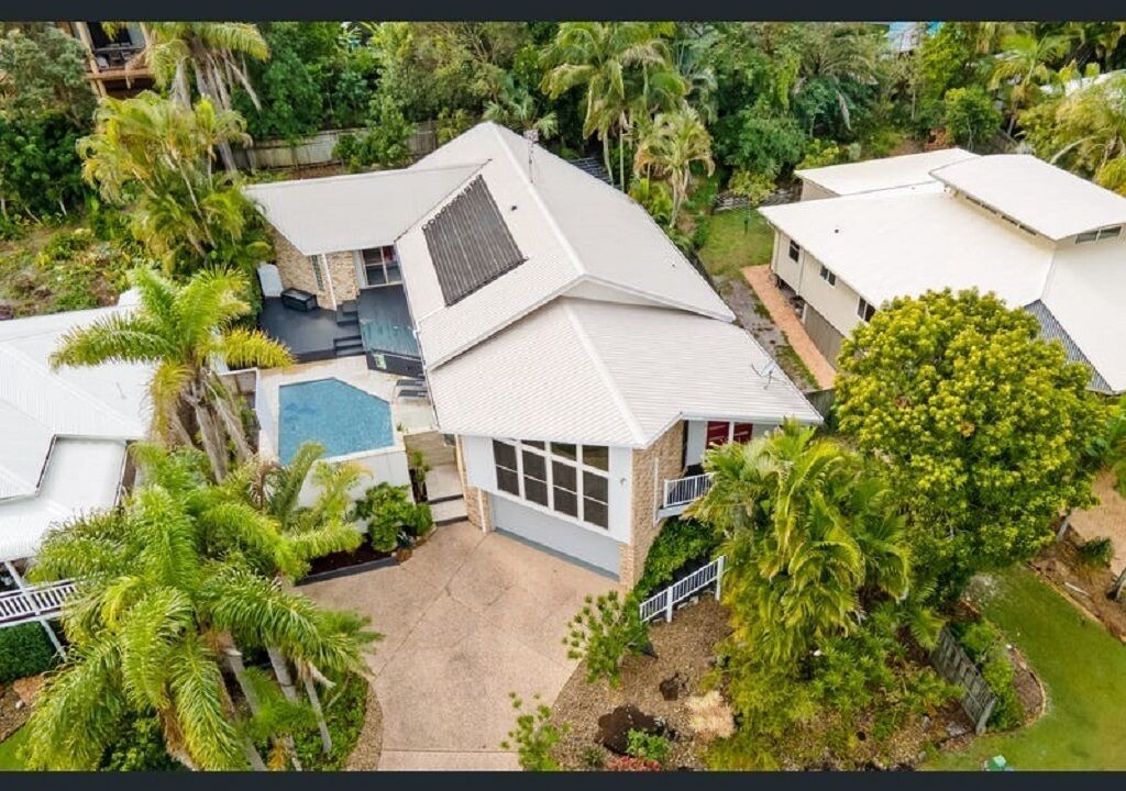 Photo of Outdoor in Castaways Beach