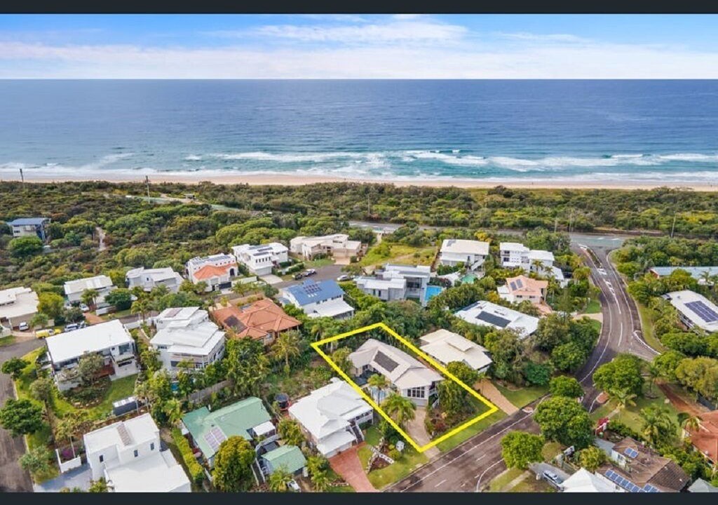 Photo of Outdoor in Castaways Beach