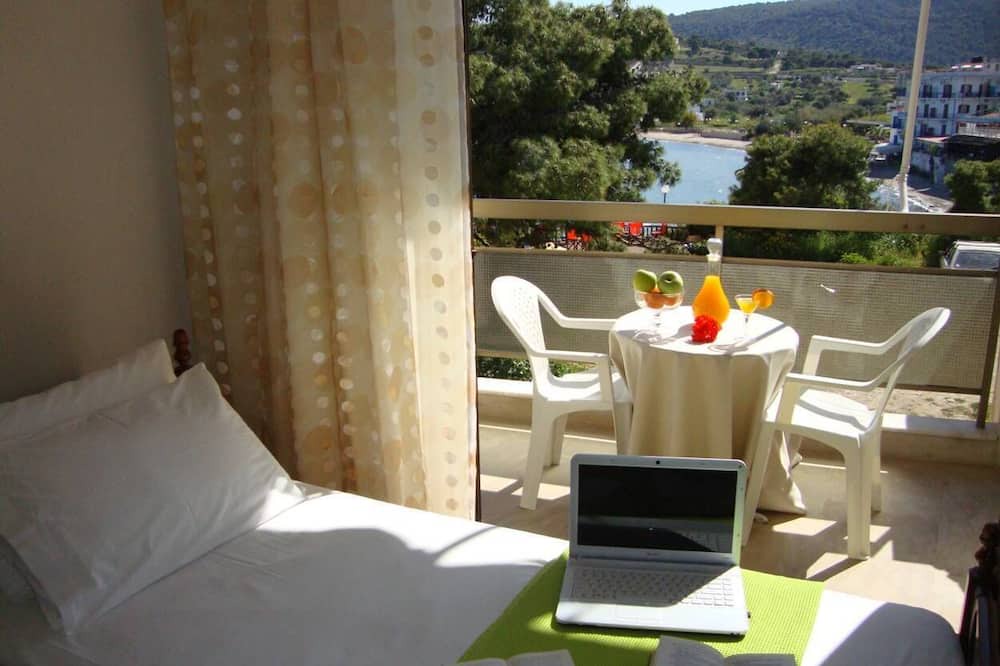 Photo of Bedroom in Agia Marina