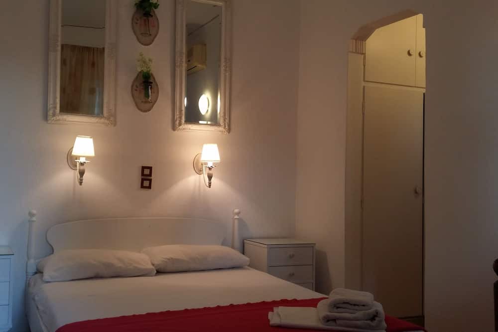 Photo of Bedroom in Agia Marina