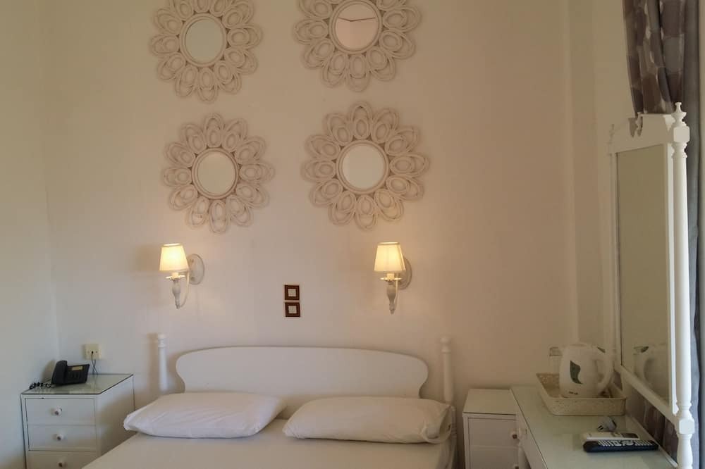 Photo of Bedroom in Agia Marina