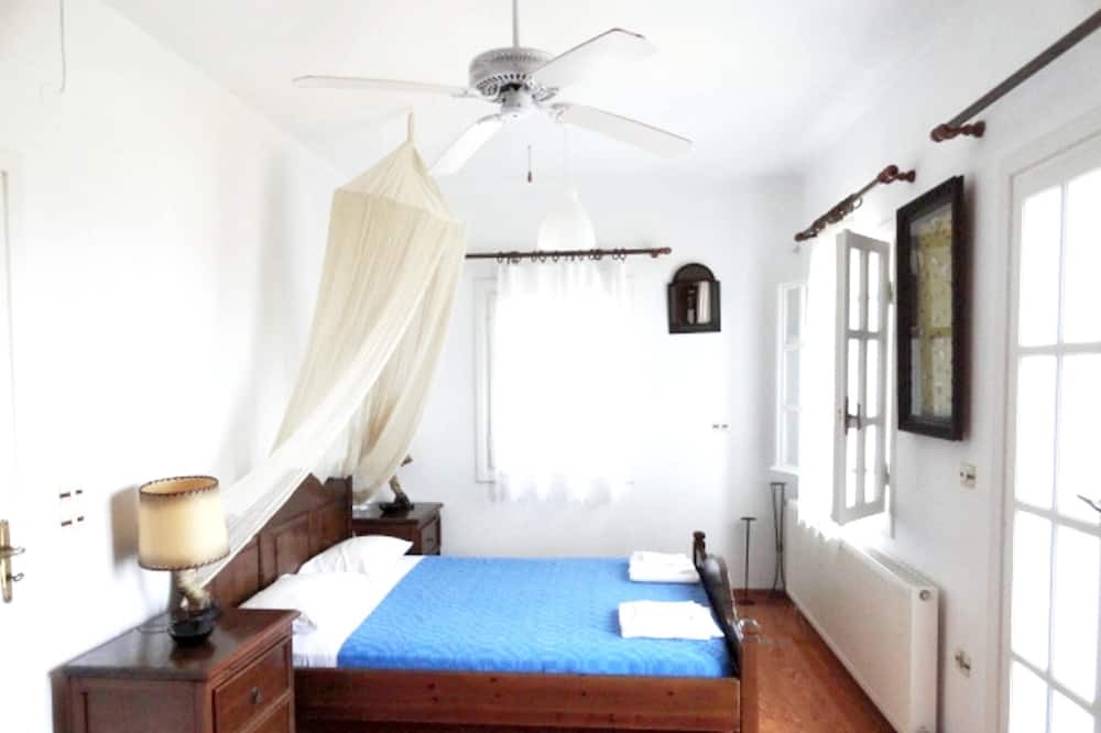 Photo of Bedroom in Evreti