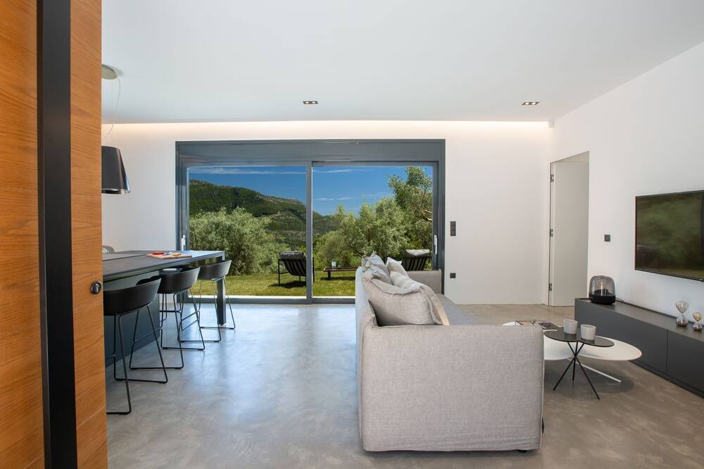 Photo of Livingroom in Fternon