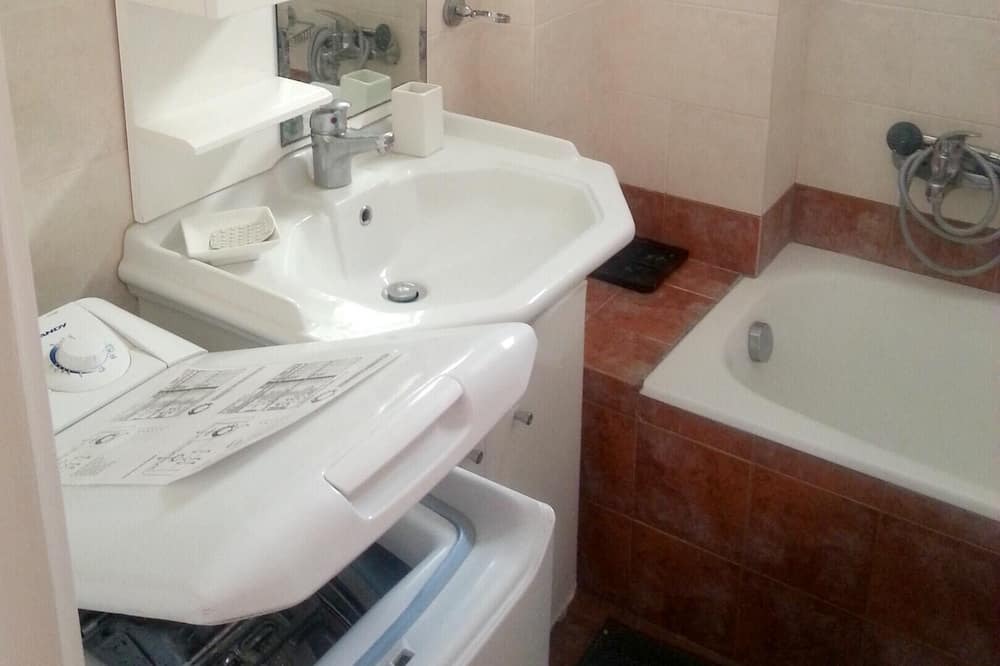 Photo of Bathroom in Velon