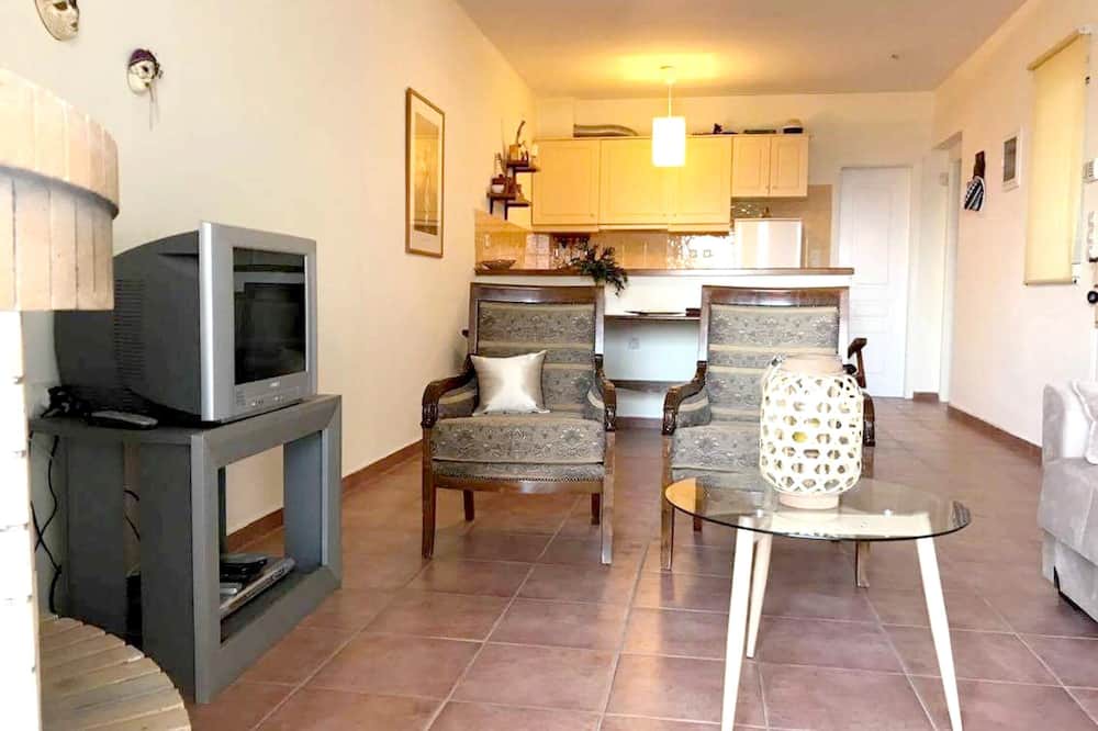 Photo of Livingroom in Theologos