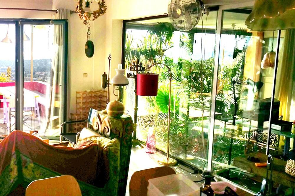 Photo of Livingroom in Dirfys-Messapia